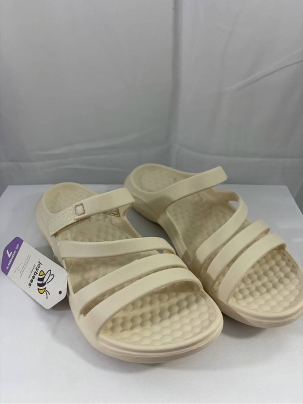 NWT Joybees Women’s 7 Size Cream Multi-Strap Comfort Sandals